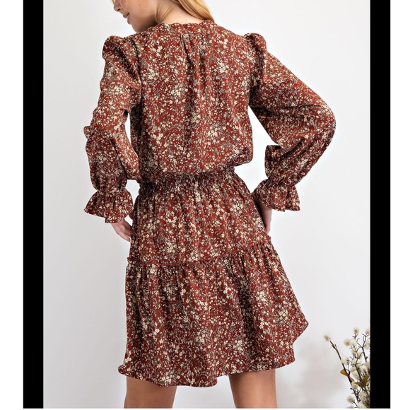 Gorgeous Boho Feminine Rust Floral Long Sleeves Flowy Dress - Picture 9 of 10